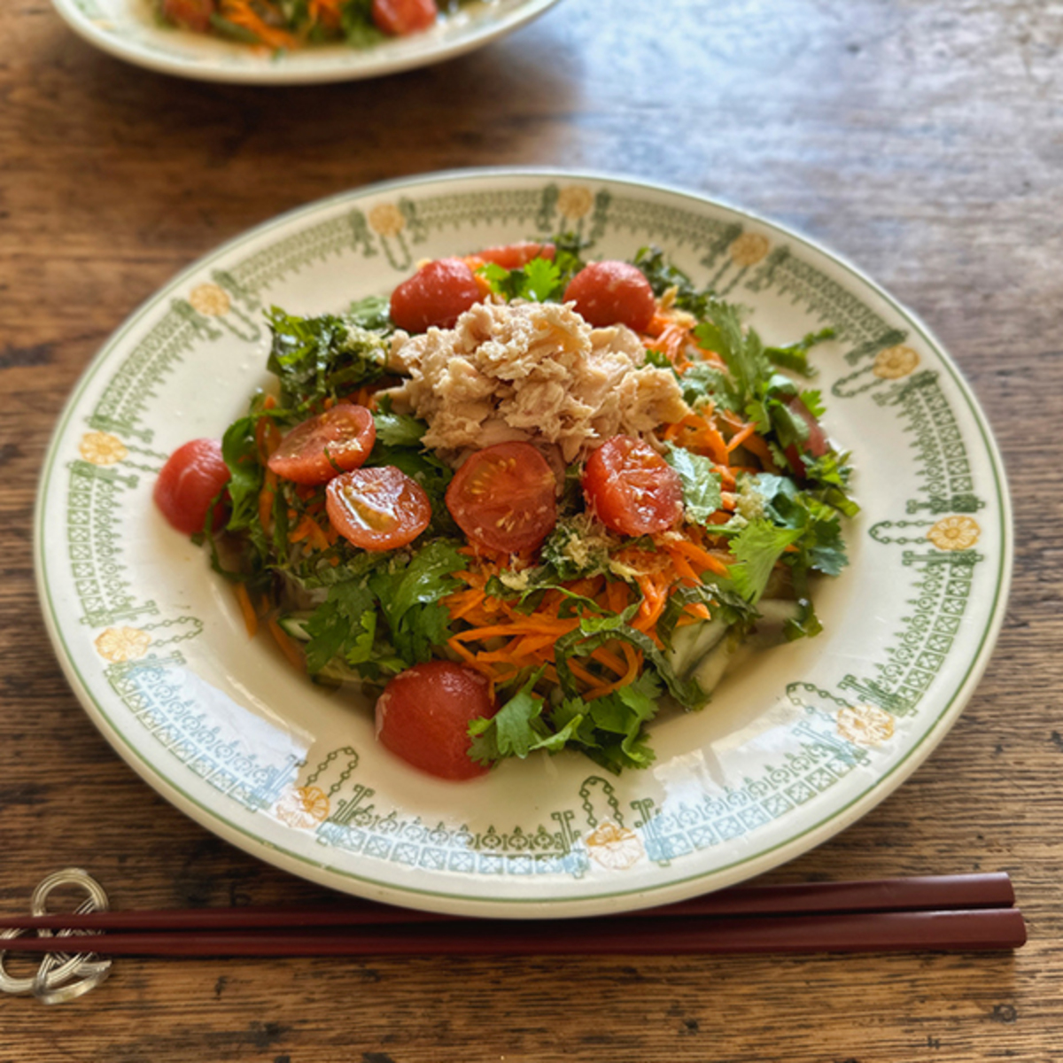 そうめんアレンジで、野菜たっぷりエスニック麺 | 今日のごはん、何作